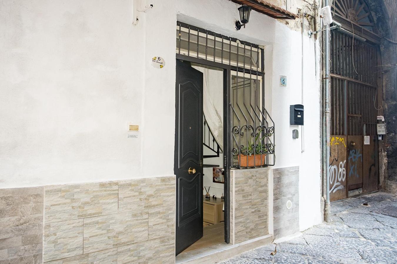 Vecchia Napoli Apt 20 المظهر الخارجي الصورة